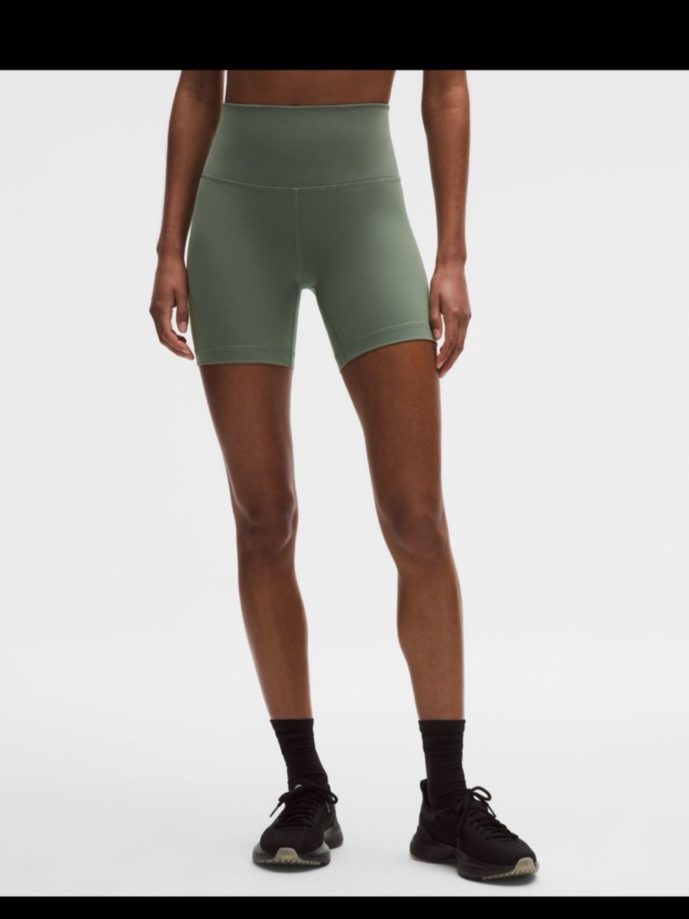 NWT Lululemon Size 14 Wunder Train Shorts Willow Leaf